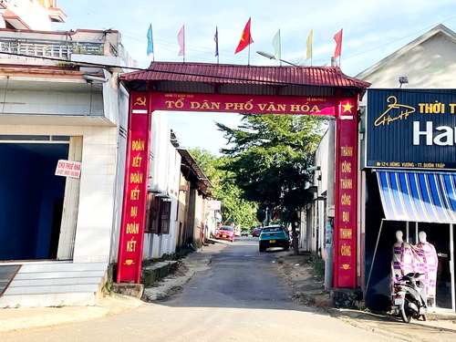 CÔNG KHAI DANH SÁCH ĐỀ NGHỊ XÉT TẶNG DANH HIỆU "THÔN, BUÔN, TỔ DÂN PHỐ VĂN HÓA" TRÊN ĐỊA BÀN THỊ TRẤN BUÔN TRẤP NĂM 2024